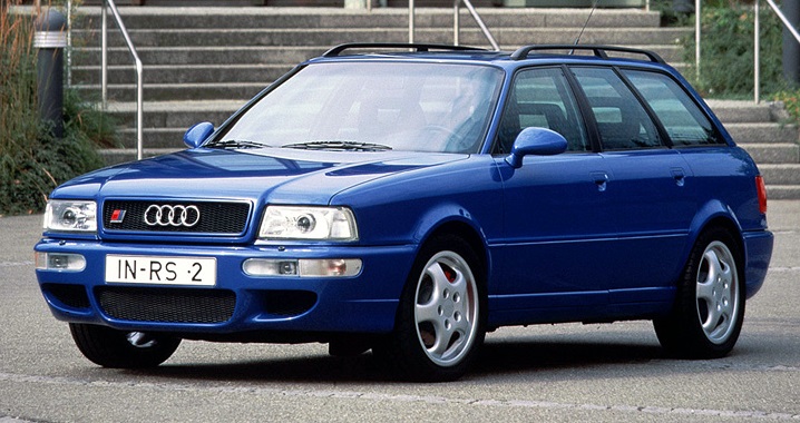アウディ RS2