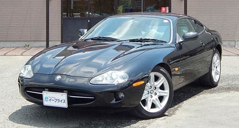ジャガー XK8クーペ